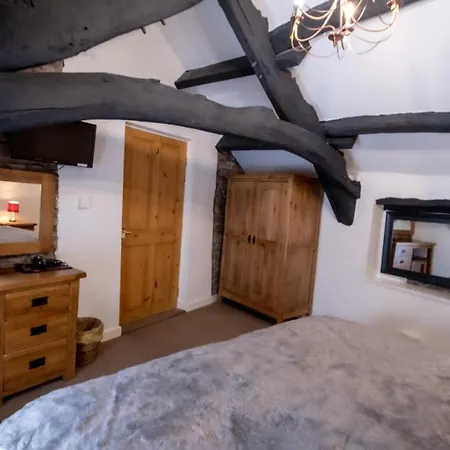 The Old Hayloft Cottages 度假居